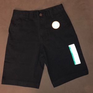 3-Boys adjustable waist shorts